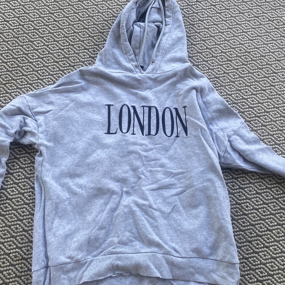 London sweatshirt